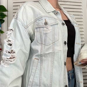 oversized light denim wash ripped jacket